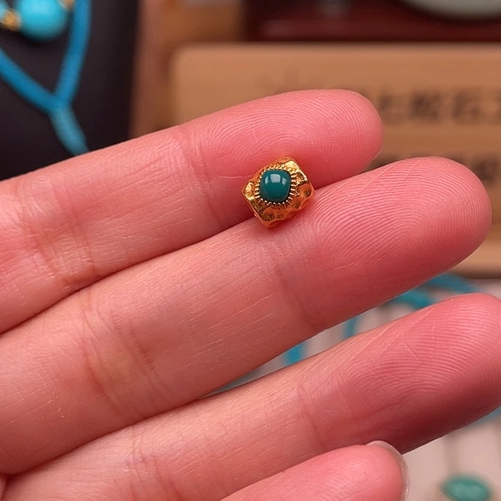 绿松石18K金镶嵌珠宝奇石6.2