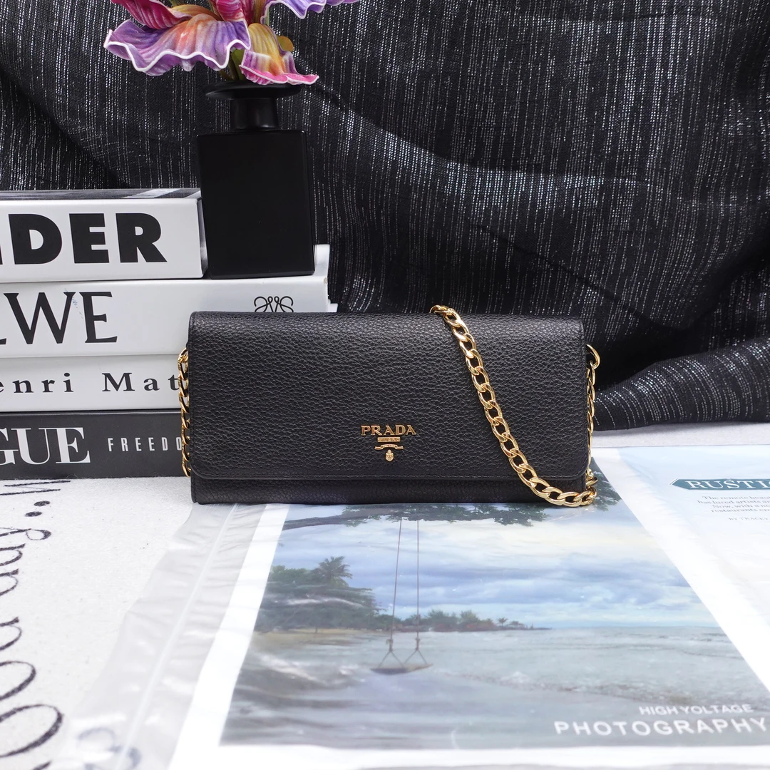 95新 Prada/普拉达 单肩包/T10289356