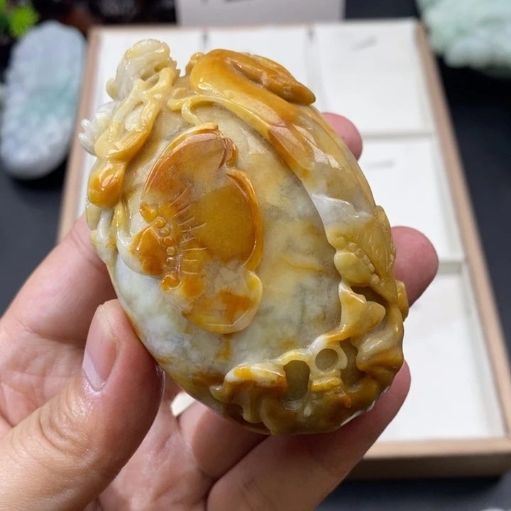 颈饰未镶嵌翡翠哈****塔缅甸天然翡翠a货
