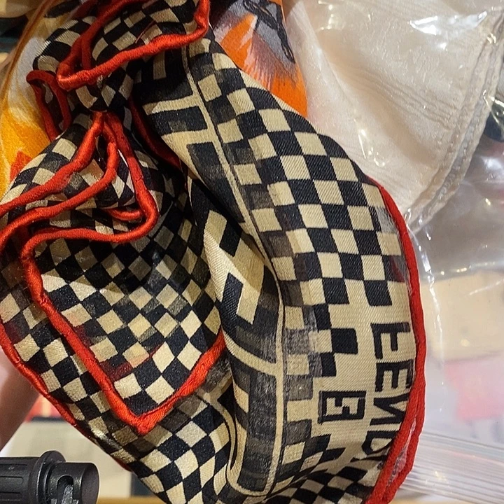 ****木中古香水沐浴露持久留香