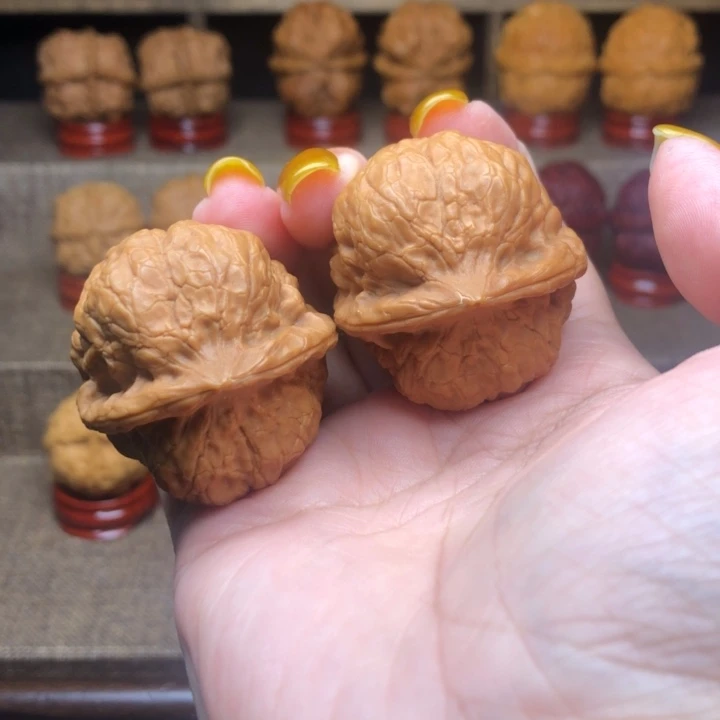 把件文玩核桃54号肌肉金蟾38尺