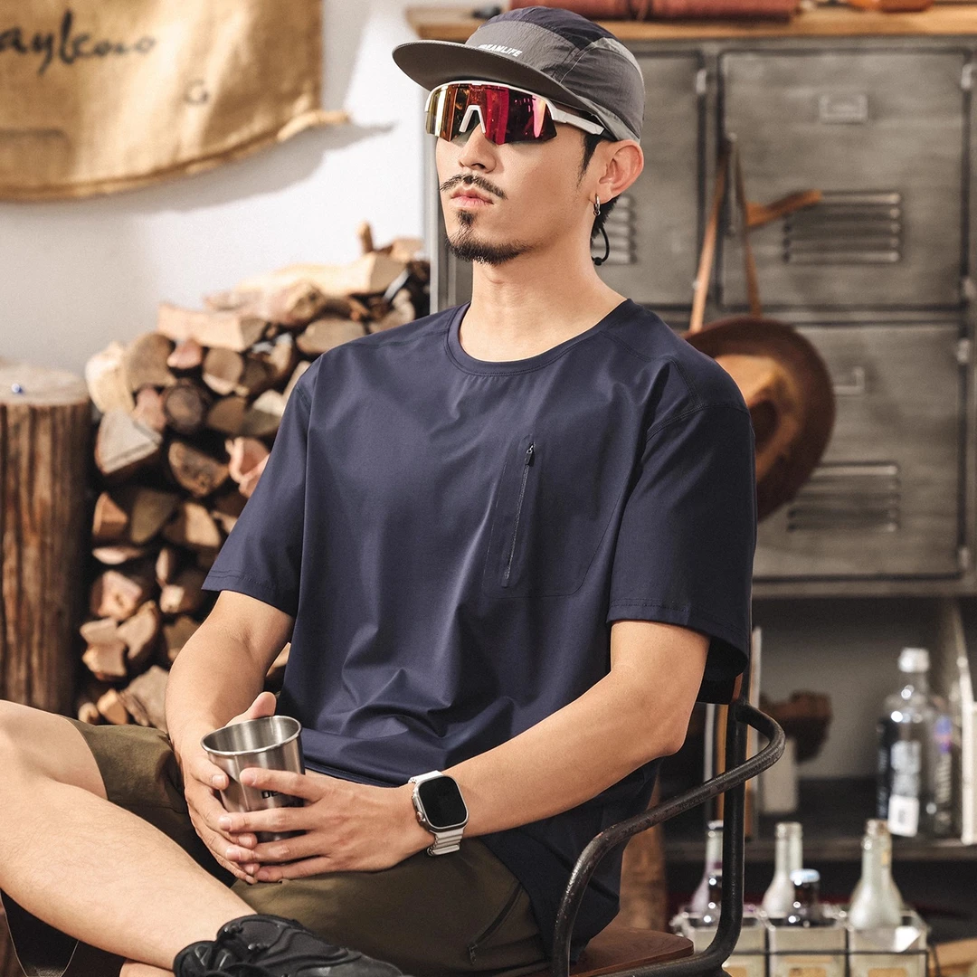 夏季潮牌大码冰丝短袖t恤男士2025新款宽松凉感半袖户外速干上衣