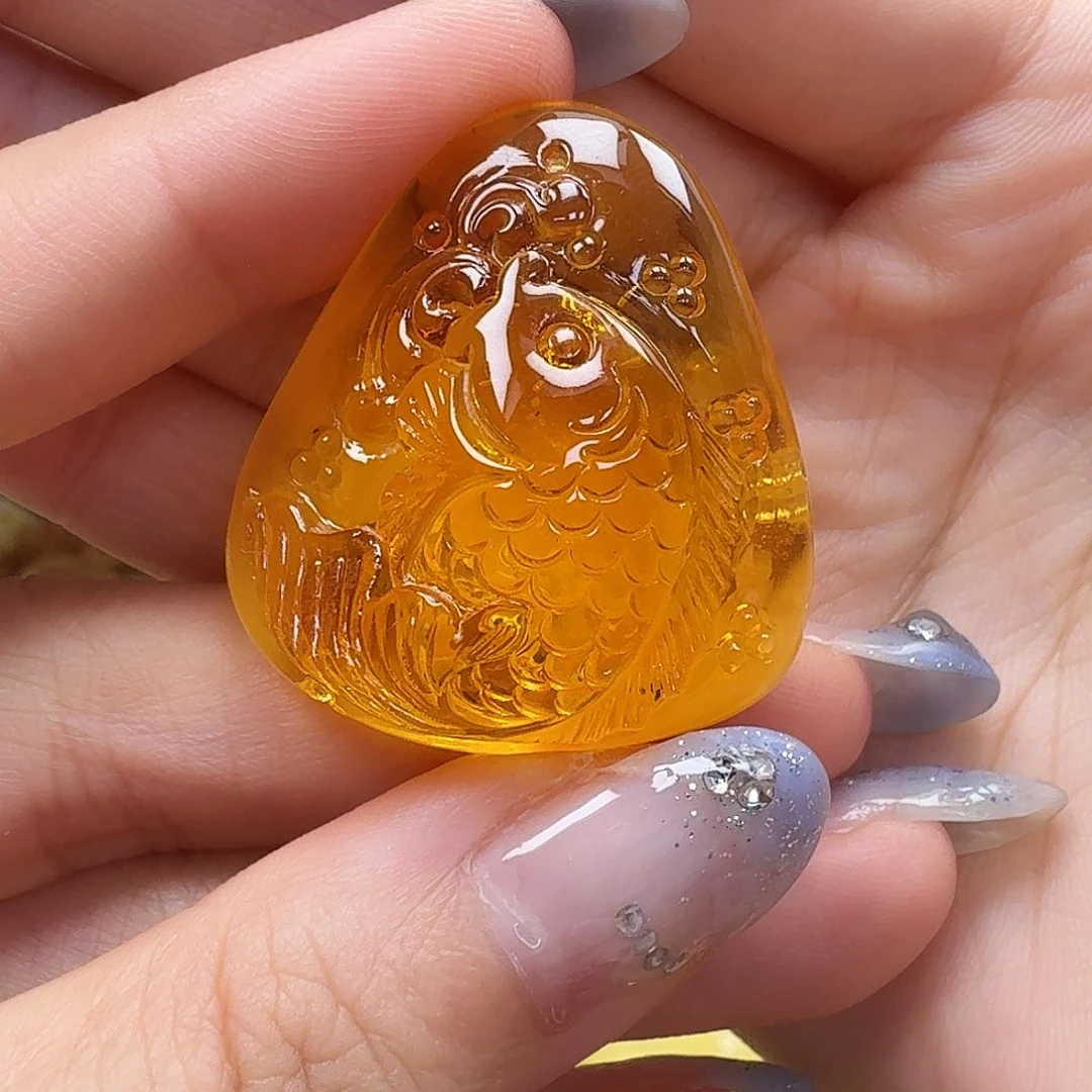 琥珀未镶嵌珠宝奇石
