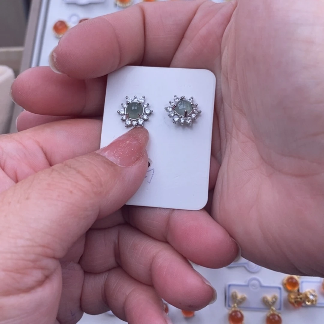 未镶嵌戒指翡翠疯***姊缅甸