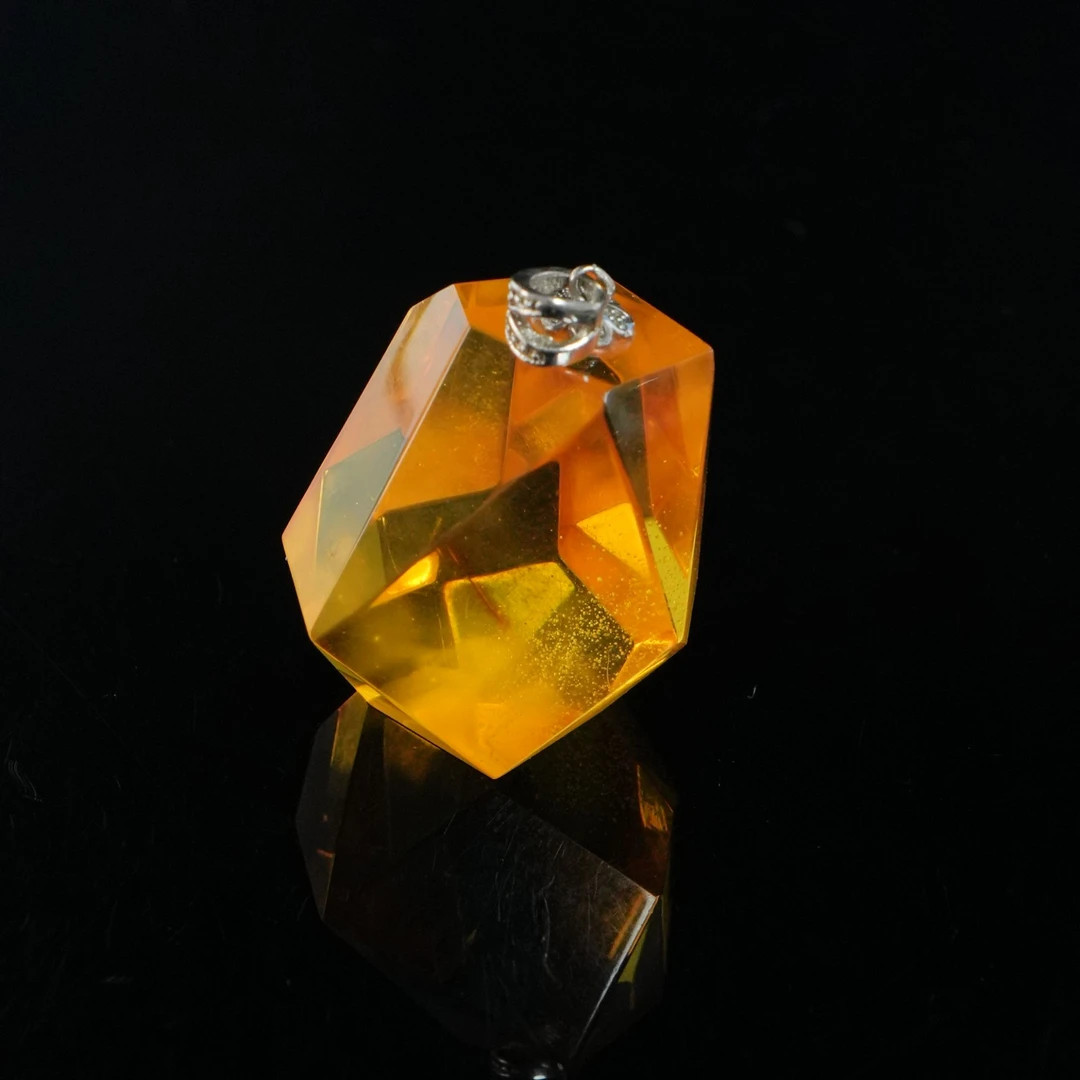 M3816 钻石切割工艺意境款银吊坠 10.26g