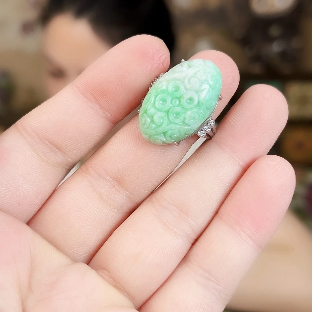 翡翠银S925镶嵌颈饰戒指