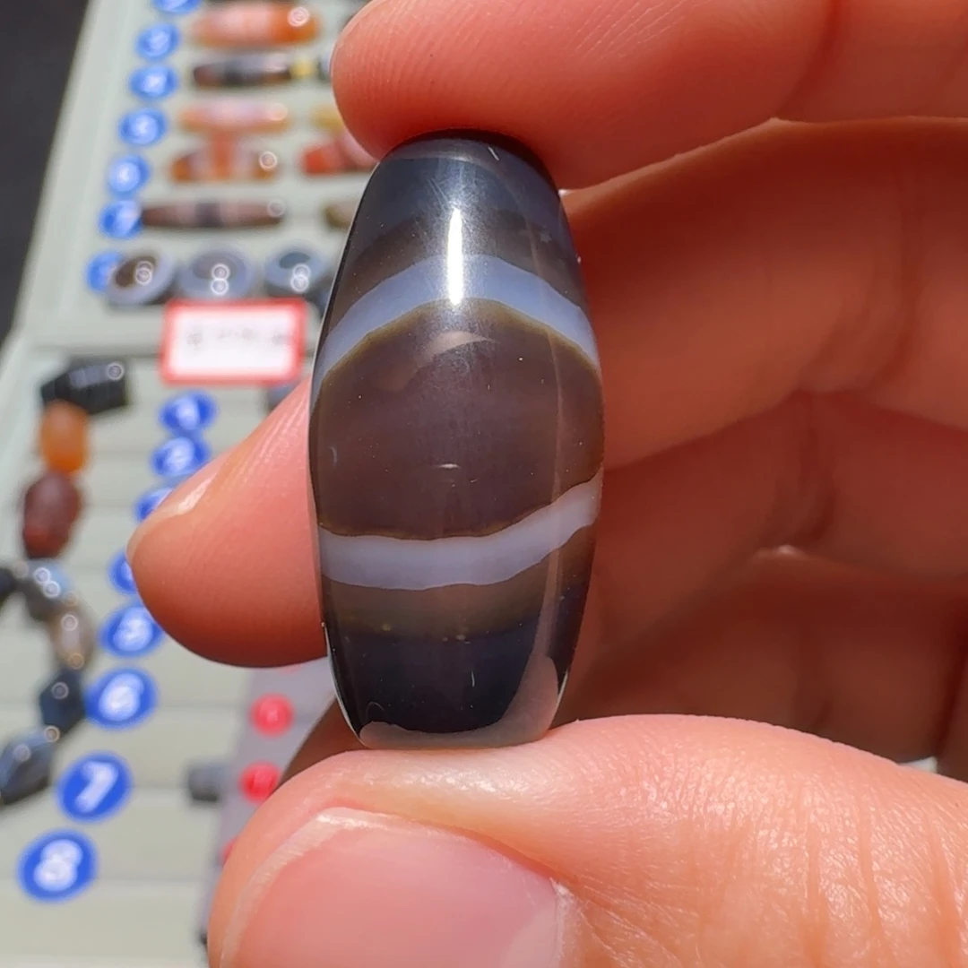 雾***风玛瑙/玉髓未镶嵌珠宝半成品