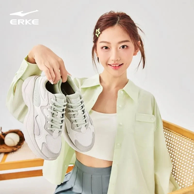 鸿星尔克悦动3新款女鞋休闲鞋软底百搭运动鞋冬季厚底增高老爹鞋
