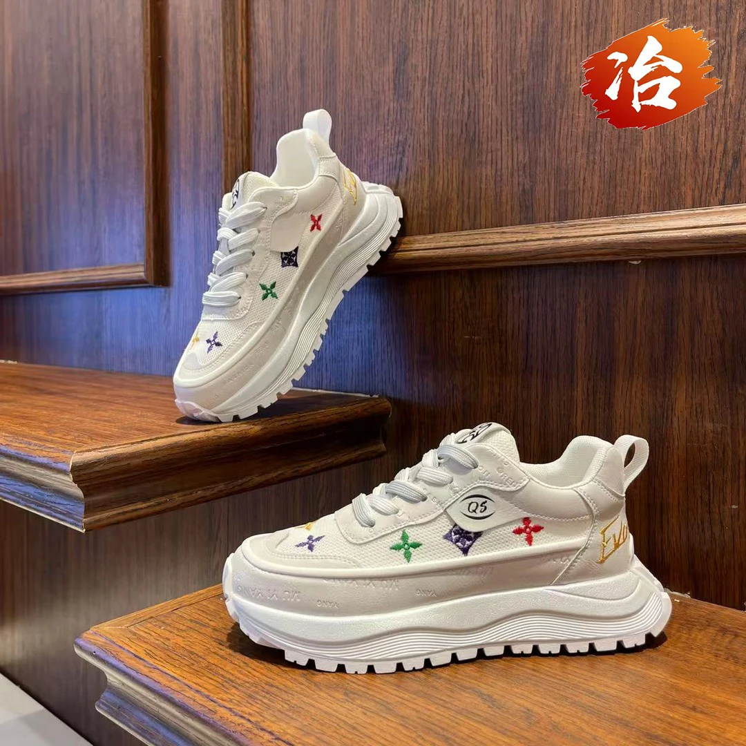 小冶家2025夏季新款网面透气刺绣印花时尚百搭休闲增高厚底老爹鞋