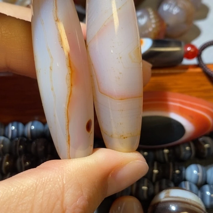 未镶嵌颈饰玛瑙/玉髓
