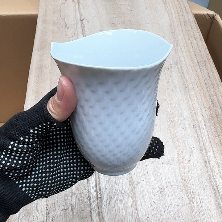 瓷片噗哈哈哈哈哈哈哈
