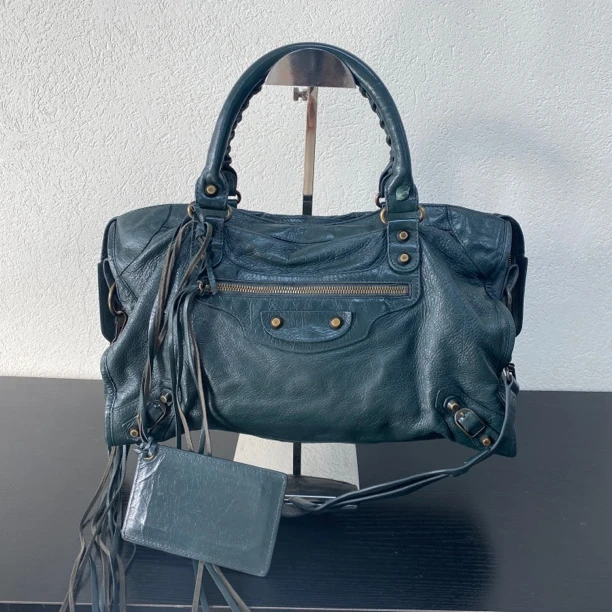 95新 Balenciaga/巴黎世家 复古绿枪钉中号机车单肩斜挎包 123692