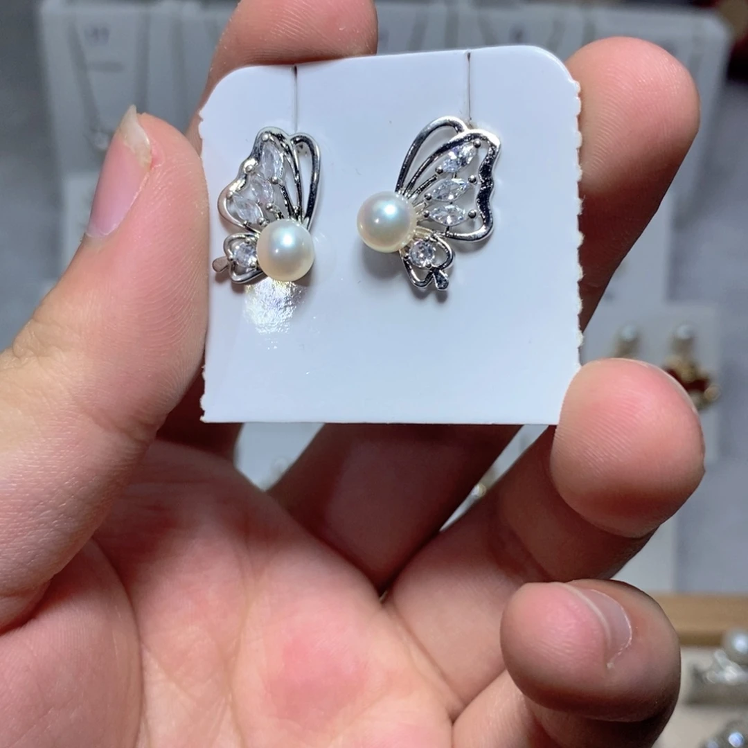 银S925镶嵌耳饰淡水珍珠