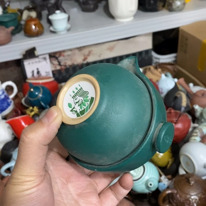 陶瓷艺术品及艺术壶