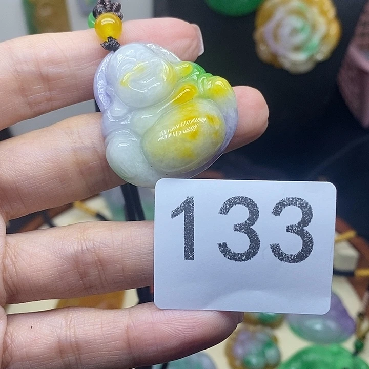 吊坠(赠链)未镶嵌翡翠