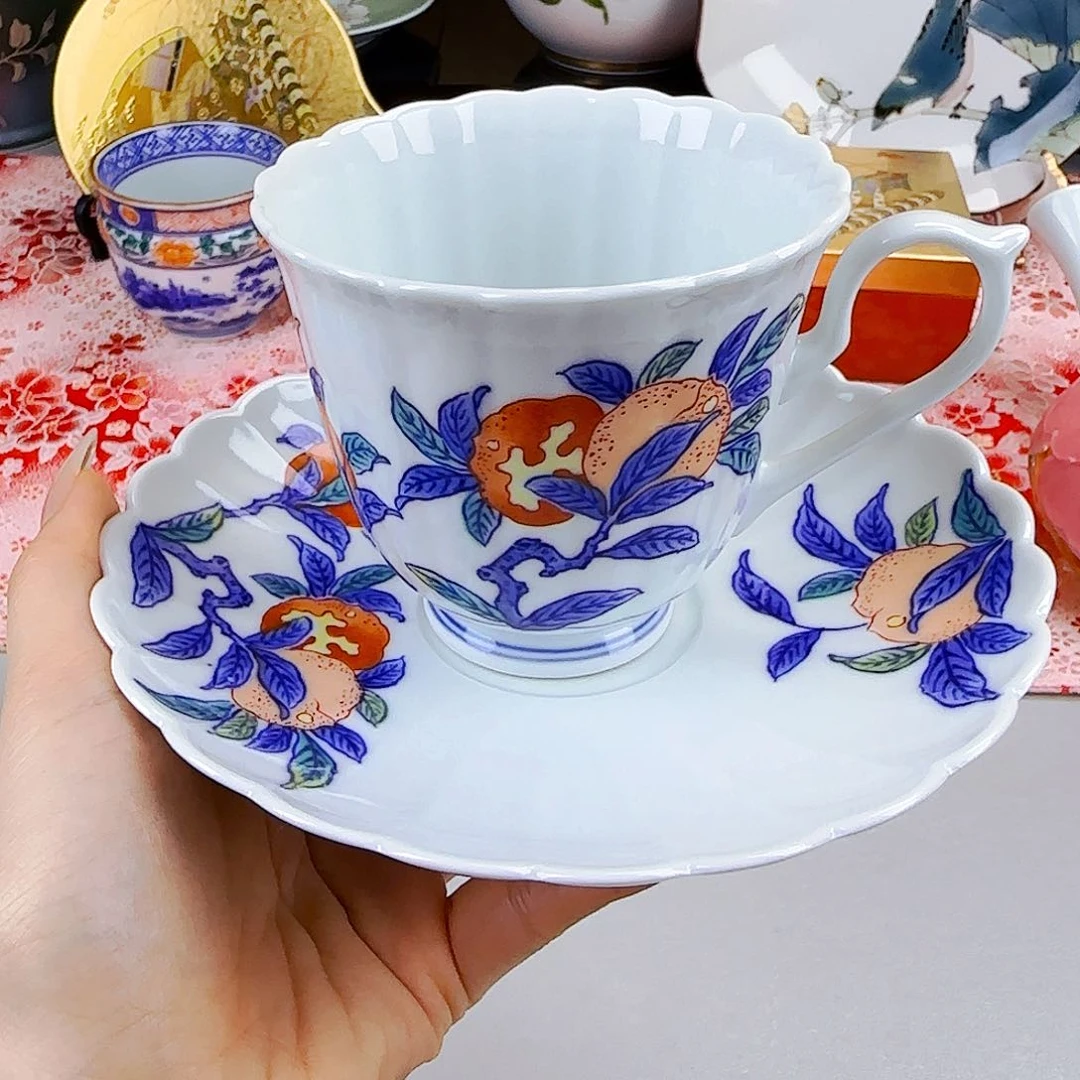 他家茶具瓷器真美！