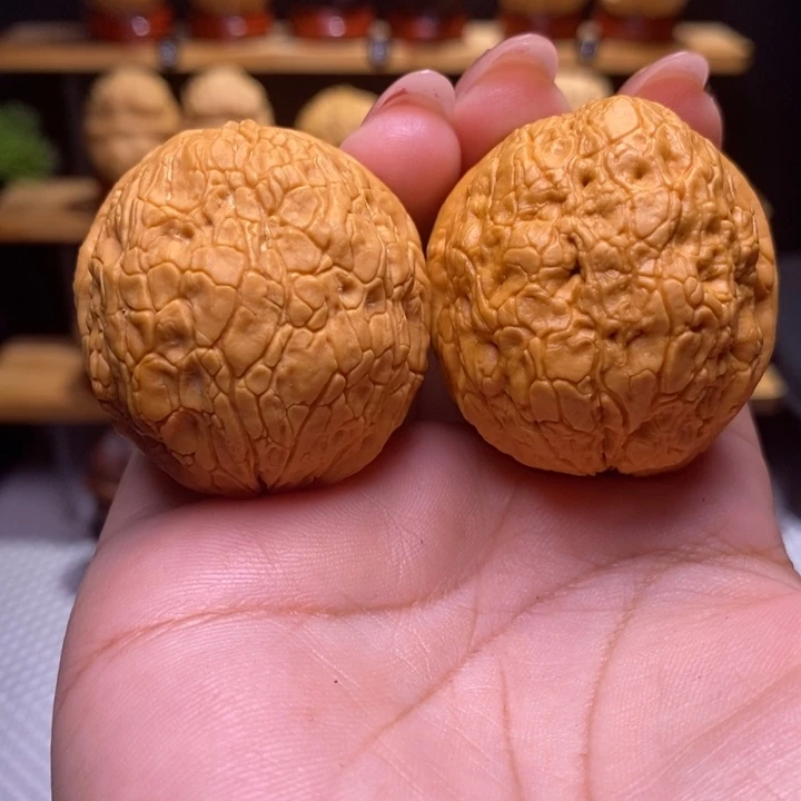 笑***生木质类云铁金丝绣球3号42尺