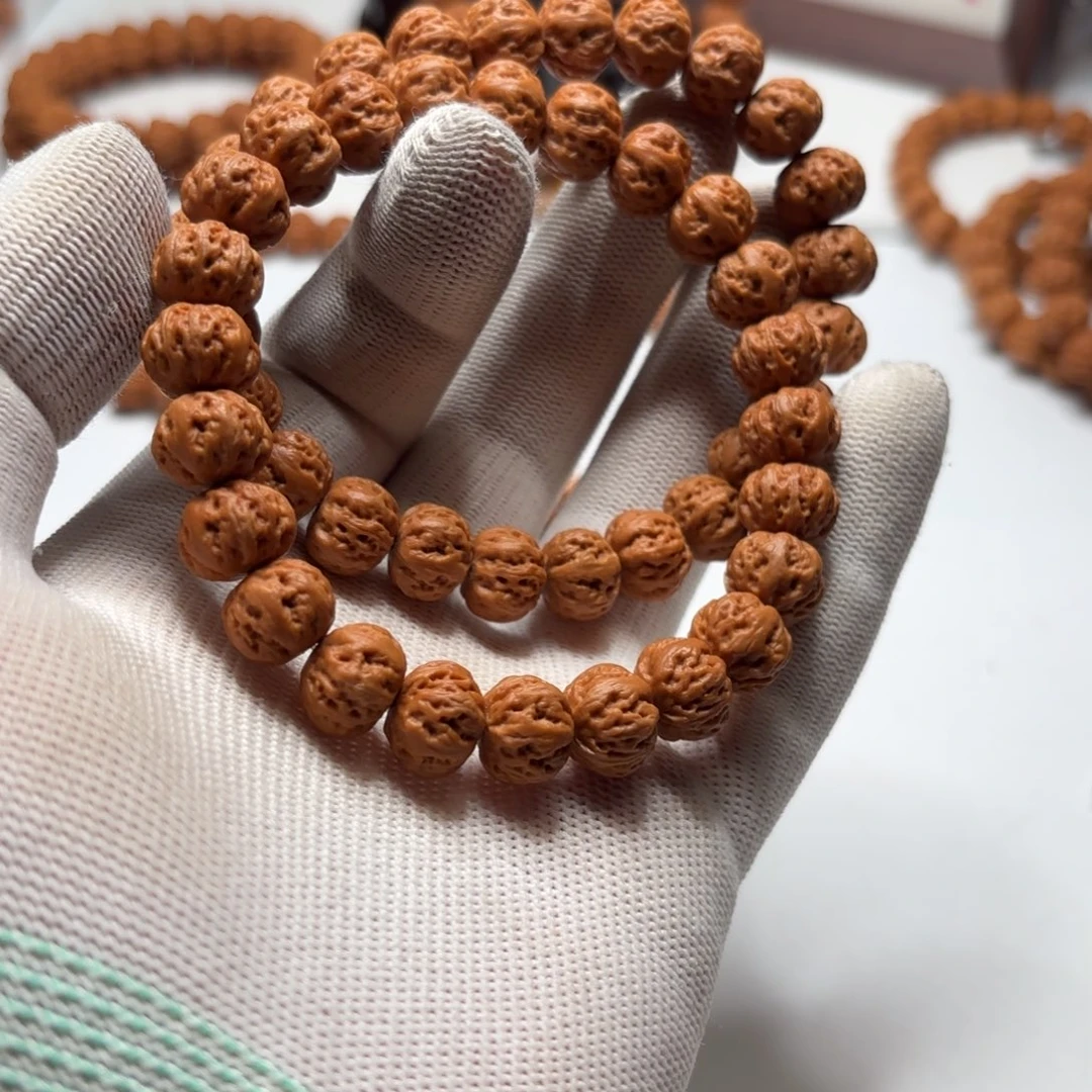 猴头核桃手串雕刻京八棱微瑕疵