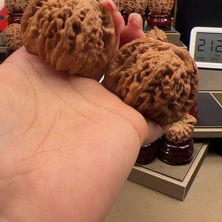 文玩核桃把件48 九山顶 四座楼 j-002