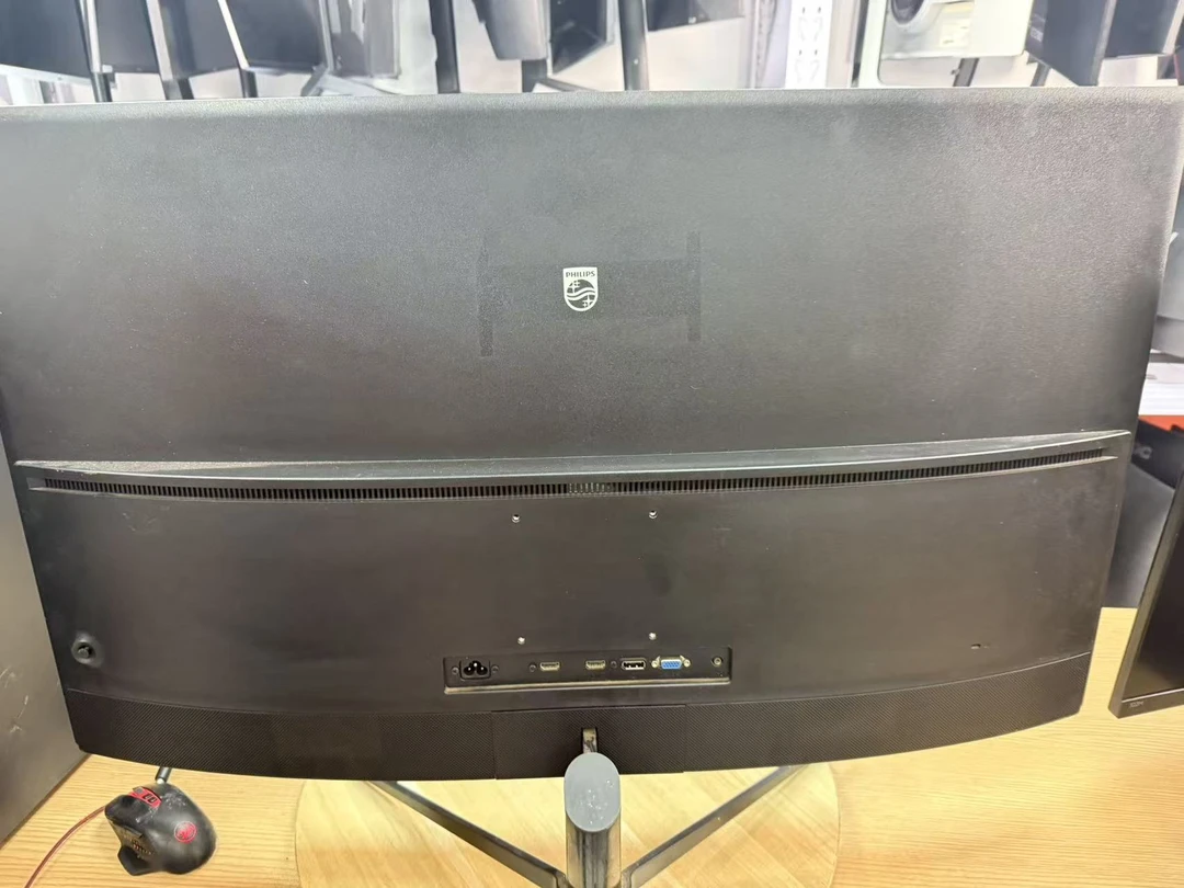 9新 Philips/飞利浦 40寸1k144hz曲面高清办公显示器