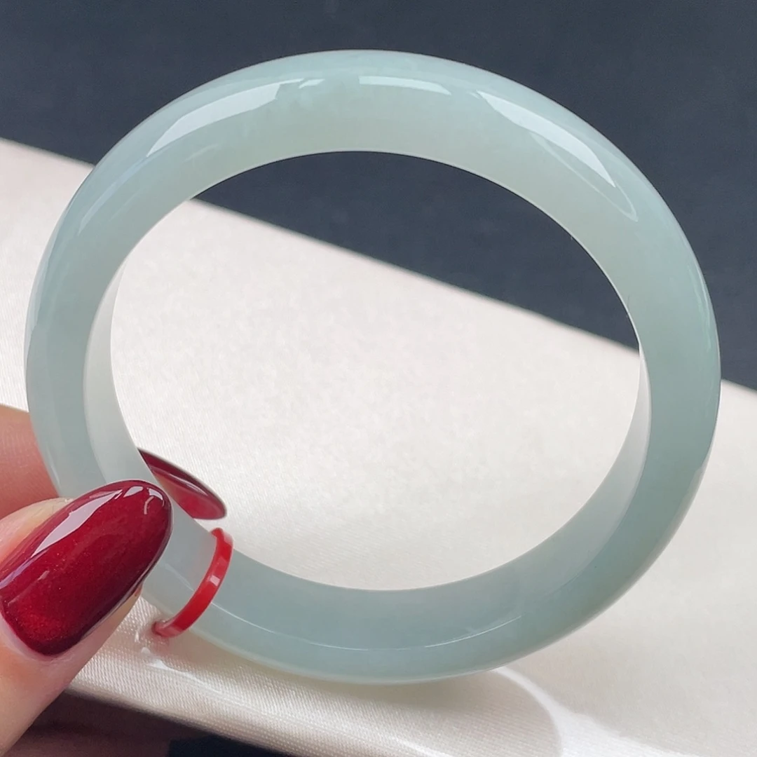 翡翠未镶嵌手镯54圈口