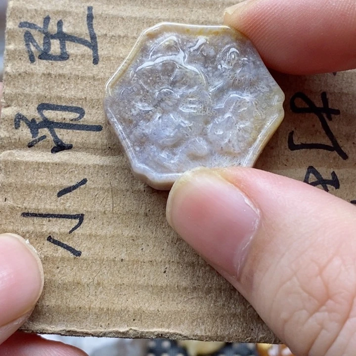 硅化珊瑚（珊瑚玉）颈饰未镶嵌程***3