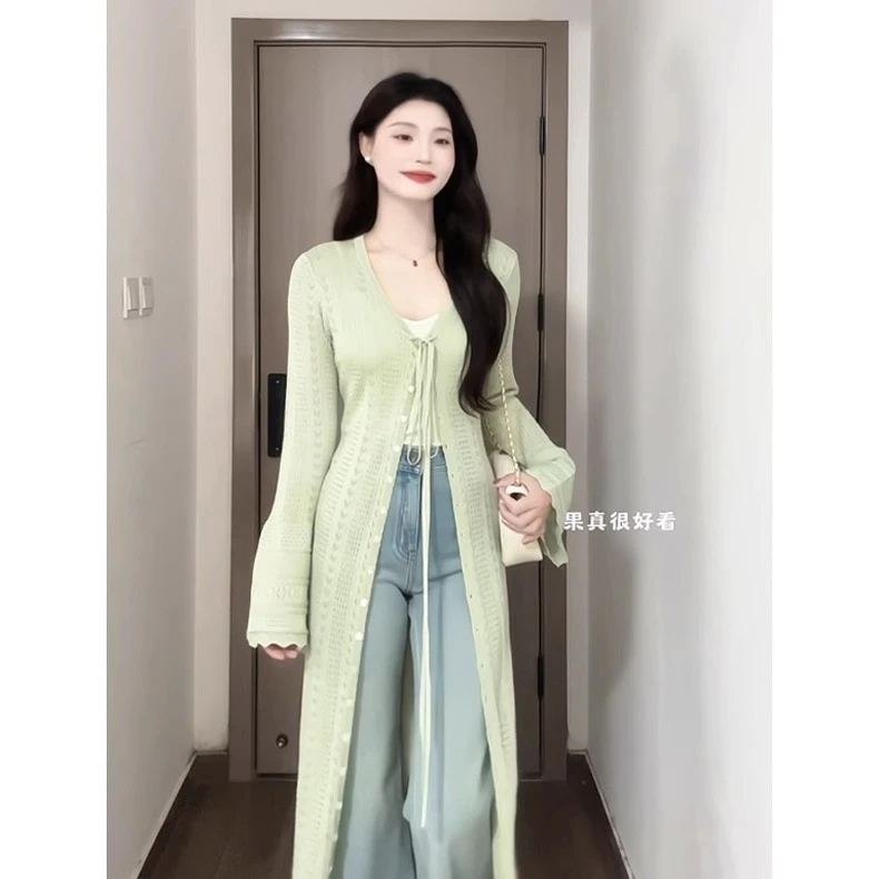 绿色V领镂空冰丝针织开衫女士夏季新款薄款中长款外搭防晒空调衫
