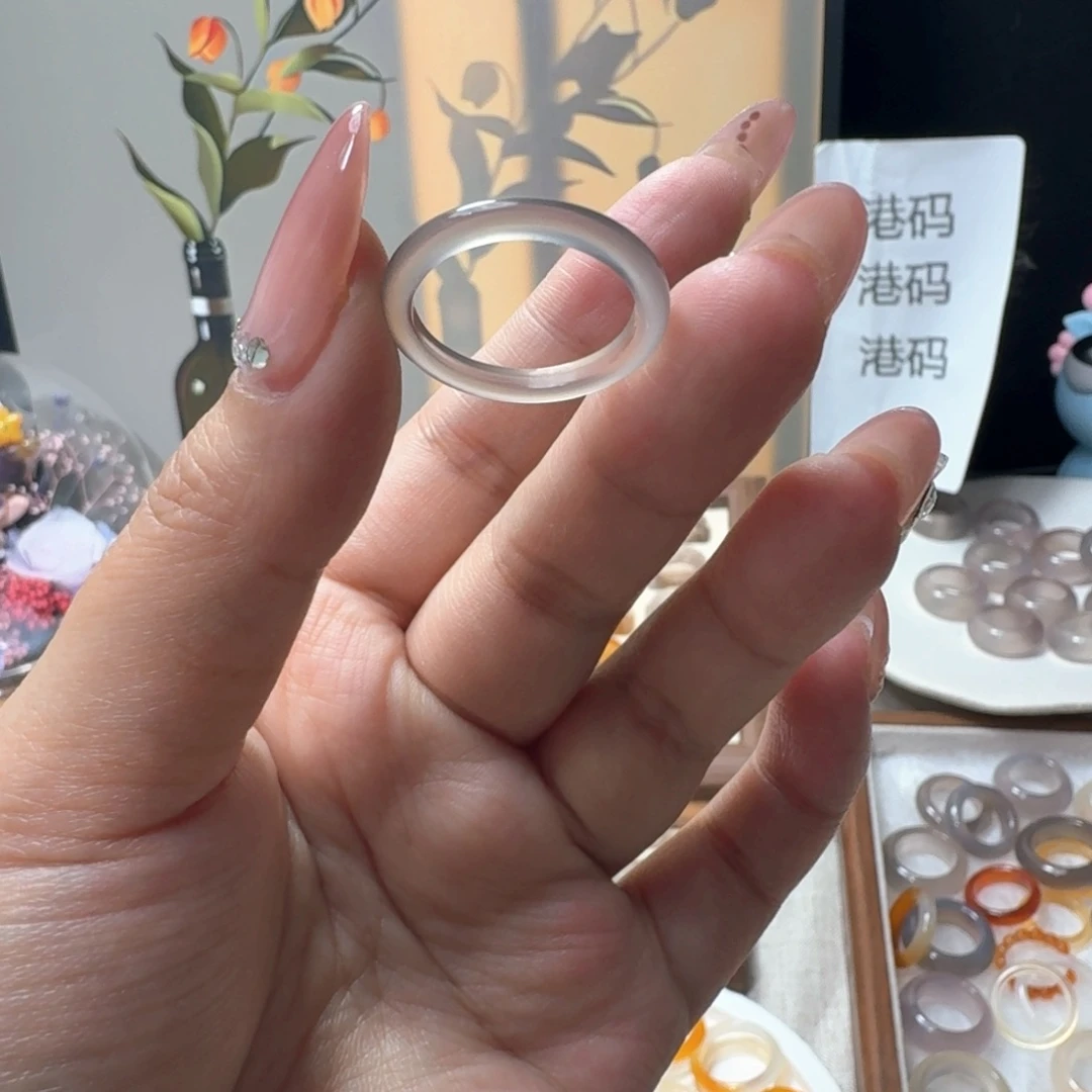 未镶嵌戒指玛瑙/玉髓585港17