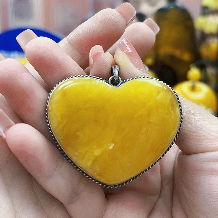 琥珀颈饰银S925镶嵌吊坠