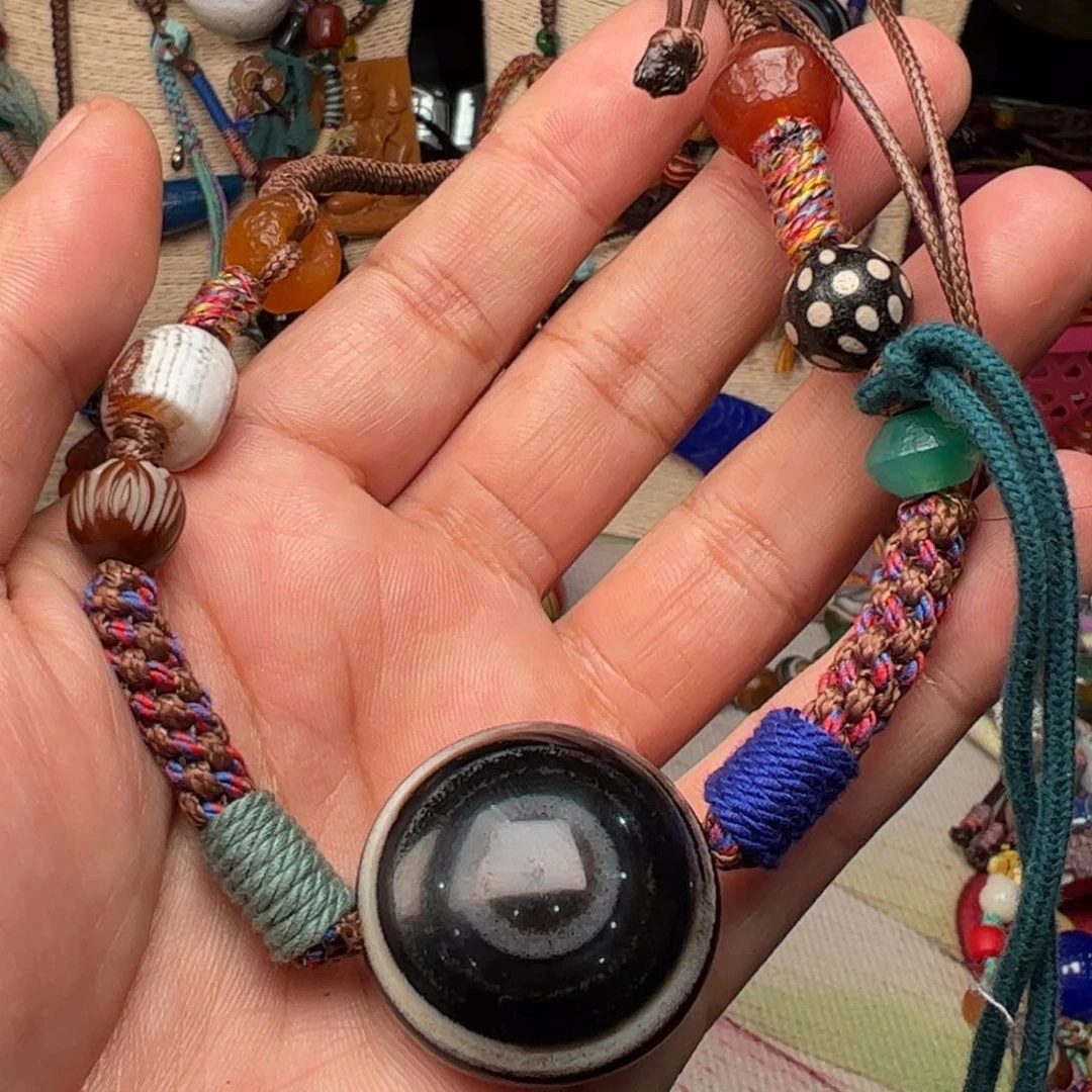 玛瑙/玉髓颈饰未镶嵌