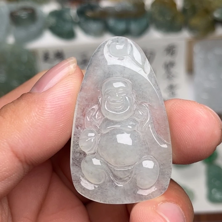 翡翠未镶嵌颈饰逍遥佛