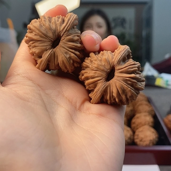 M***L把件文玩核桃四座楼
