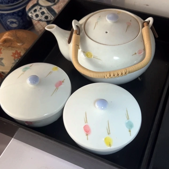 盖碗瓷器直播放漏中