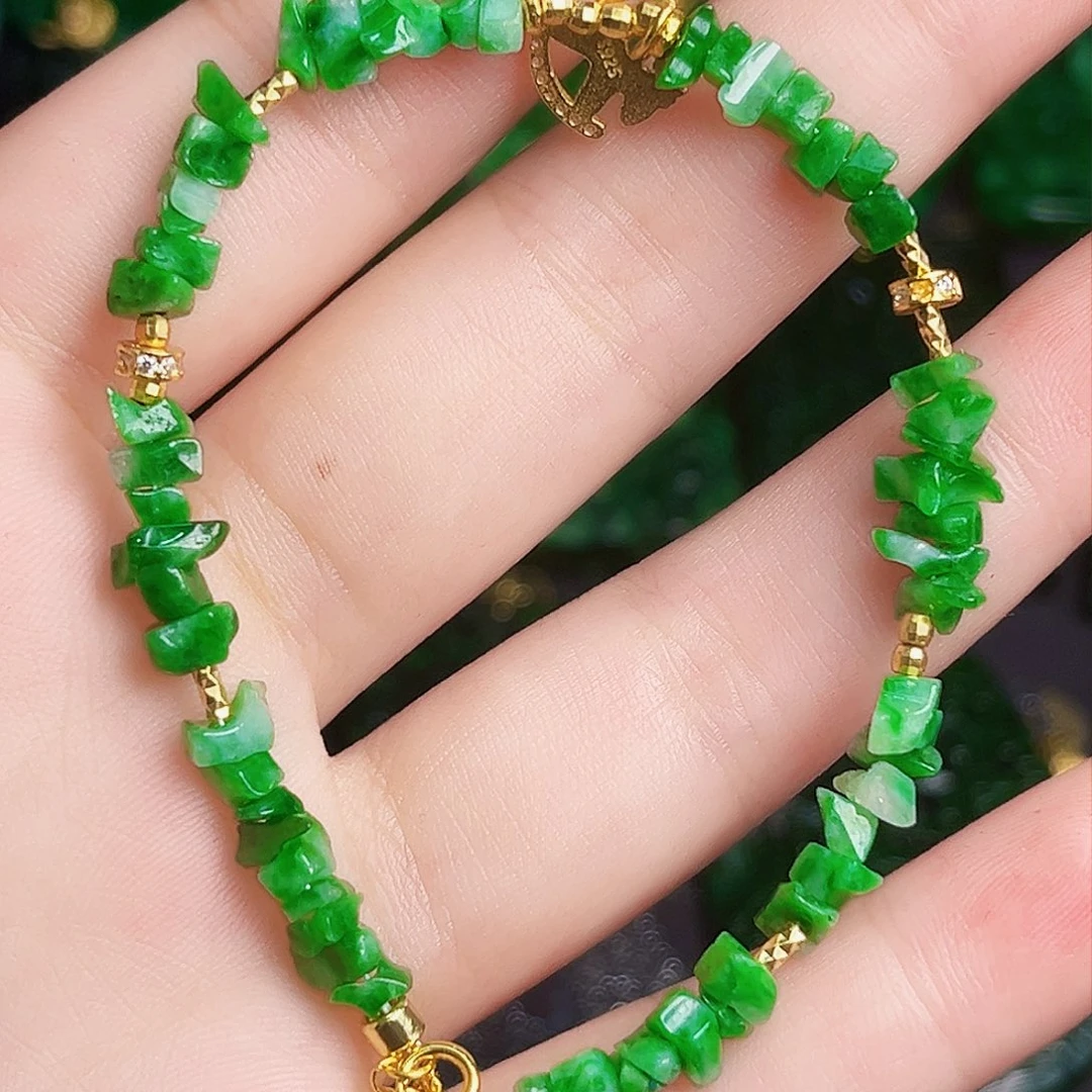 颈饰未镶嵌翡翠多样性