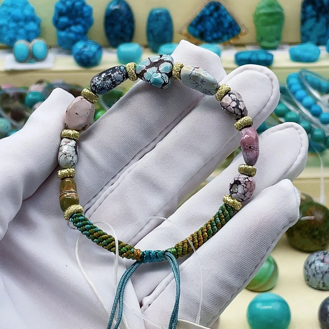 绿松石未镶嵌挂件