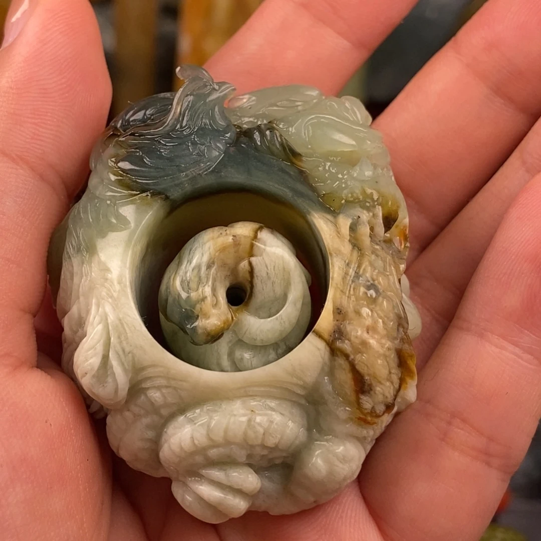 蛇纹石玉手把未镶嵌余****己