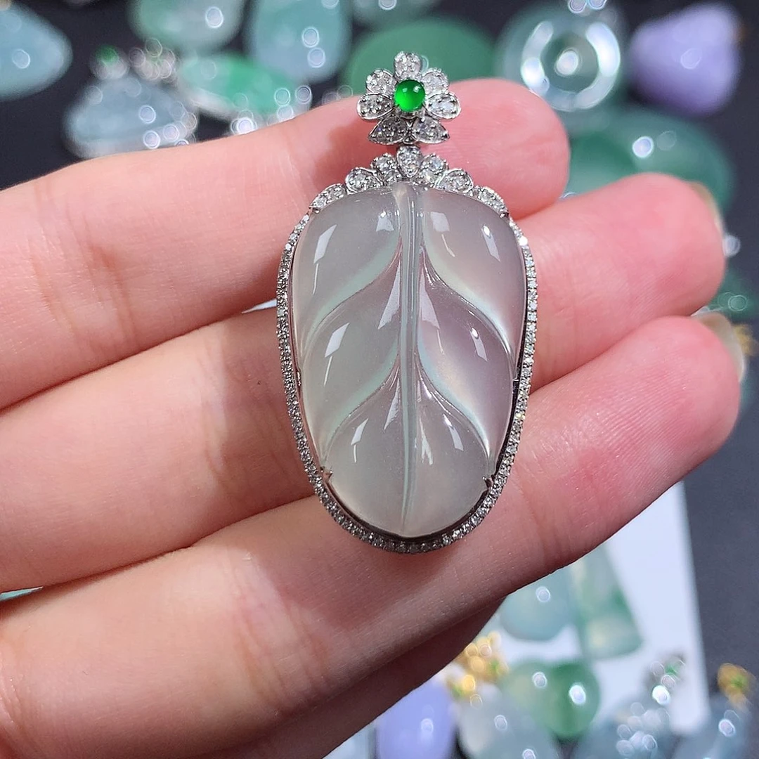 翡翠18K金镶嵌吊坠(不含链)
