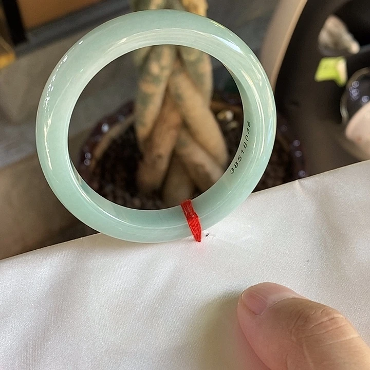 翡翠未镶嵌手镯天然缅甸翡翠A货手镯