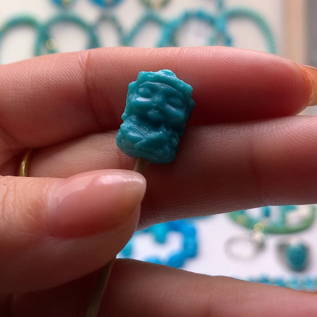 绿松石未镶嵌绿松石精工制作工艺