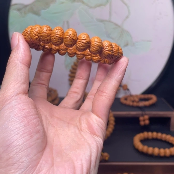 D***生手串桃核龙纹桃核蟠桃