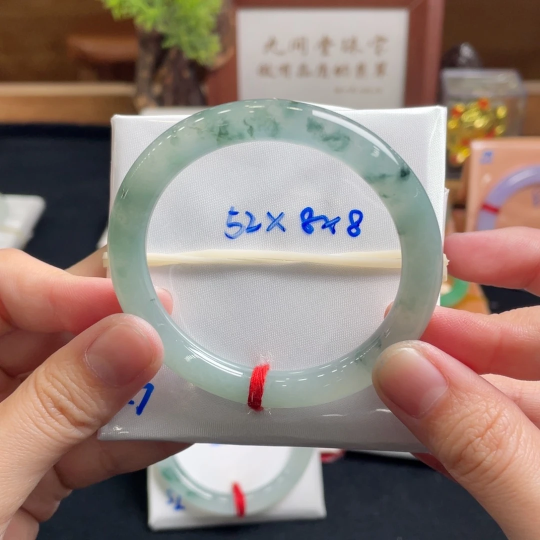 翡翠手镯未镶嵌52 圆条 