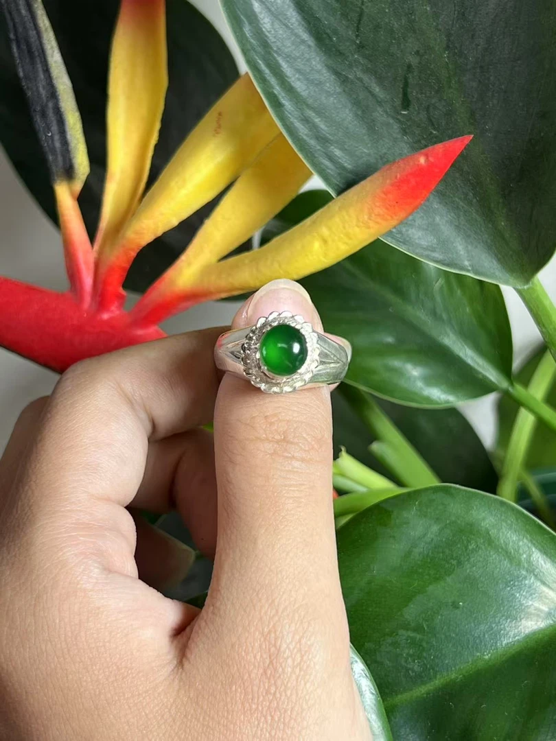 缅甸天然A货翡翠未镶嵌447