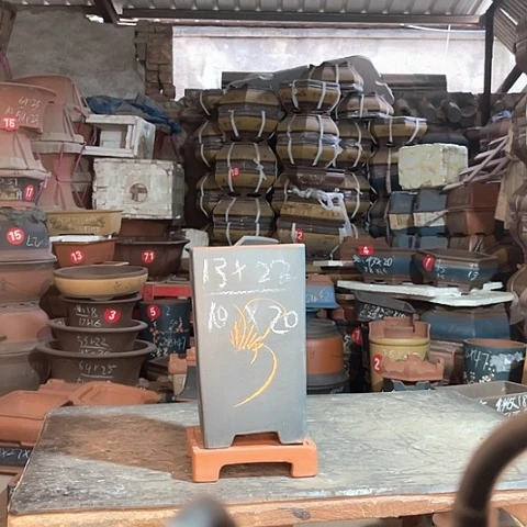 紫砂花盆高四方一个