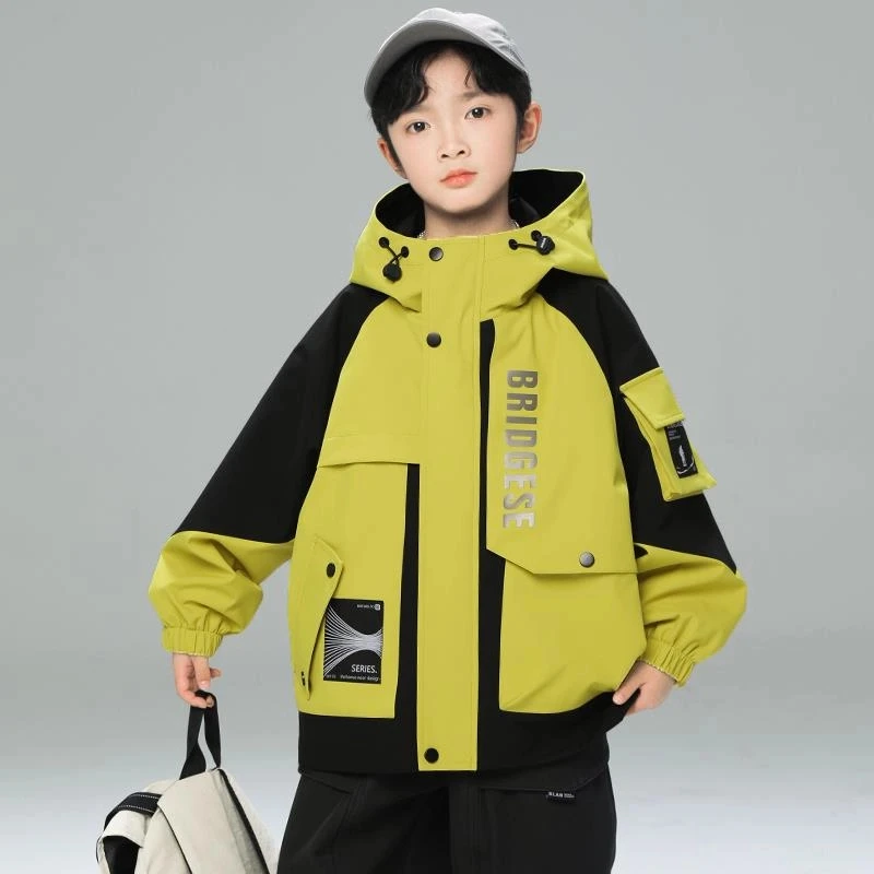 男童春装外套2025新款春季工装夹克中大儿童装男孩冲锋衣春秋款潮