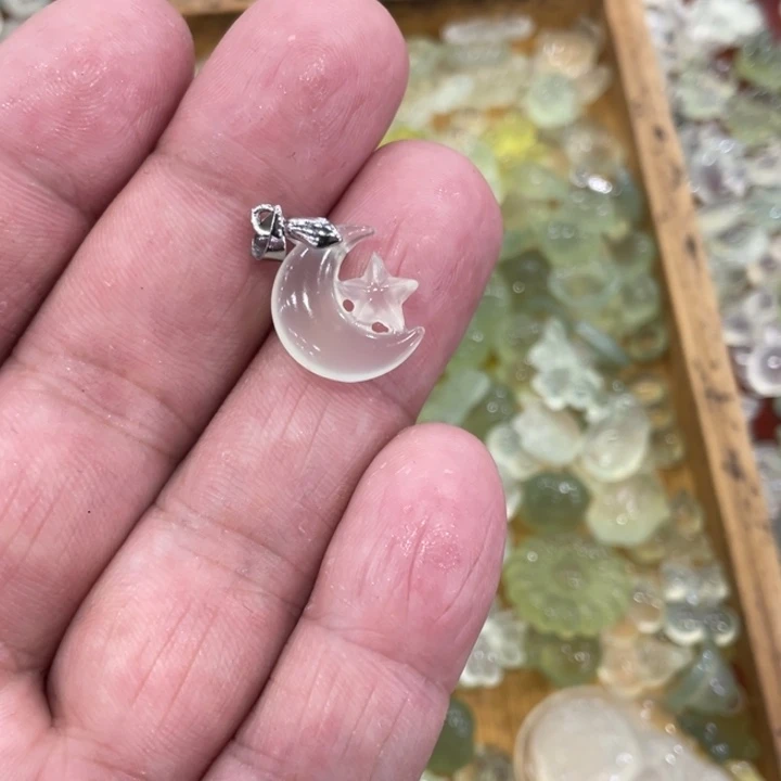 蛇纹石玉合金颈饰