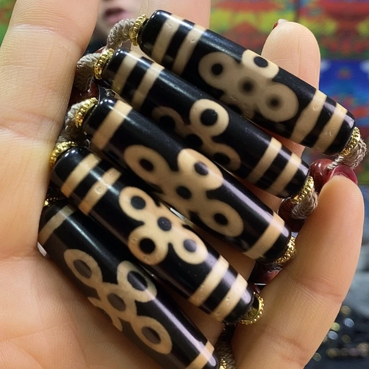 玛瑙/玉髓颈饰未镶嵌27发其一