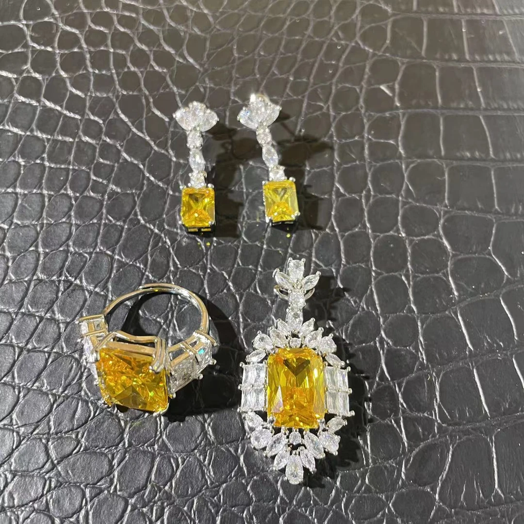 【高端定制】SMA-1160时尚设计吊坠套盒多样性发一件