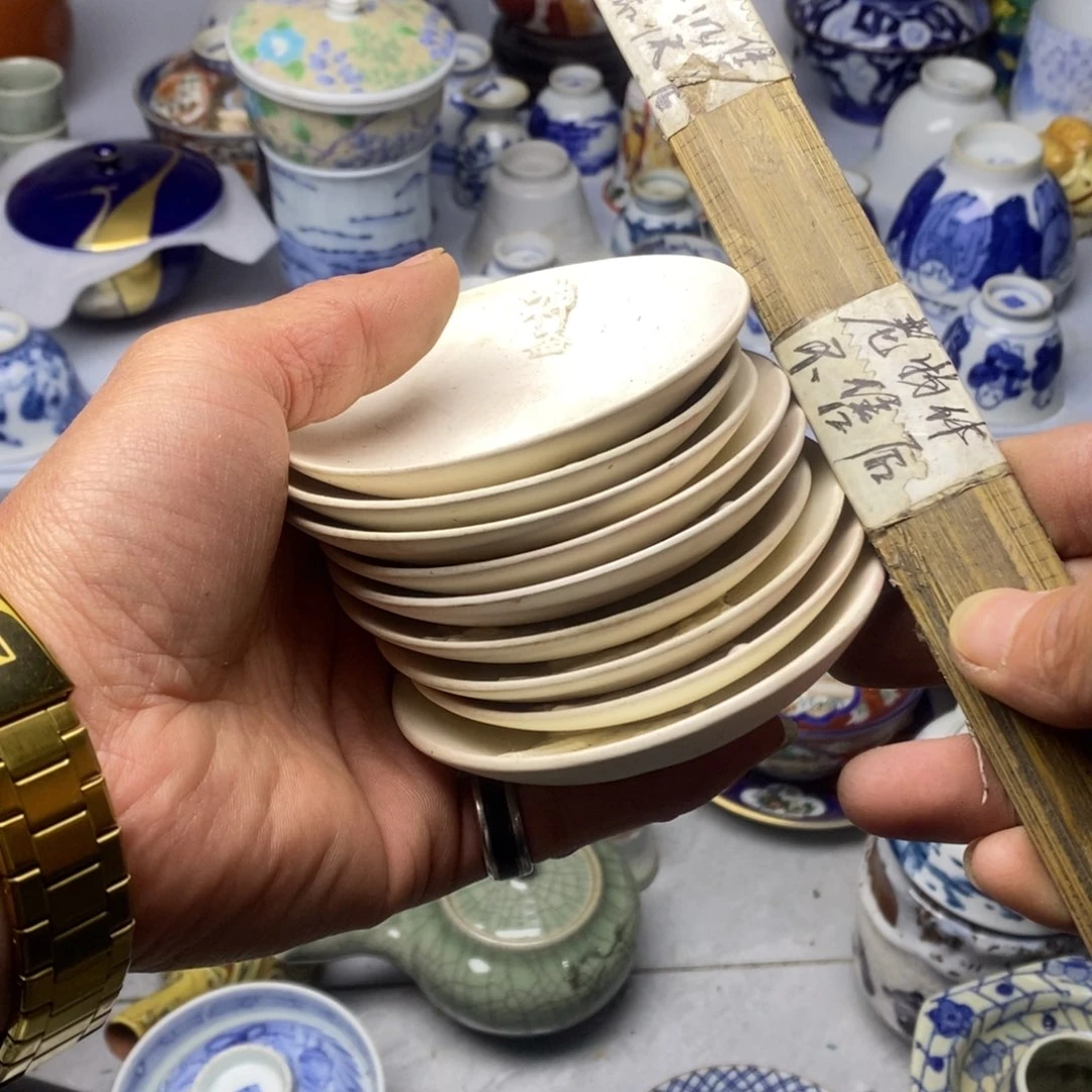 瓷片这么大岁数怎么会长出这个