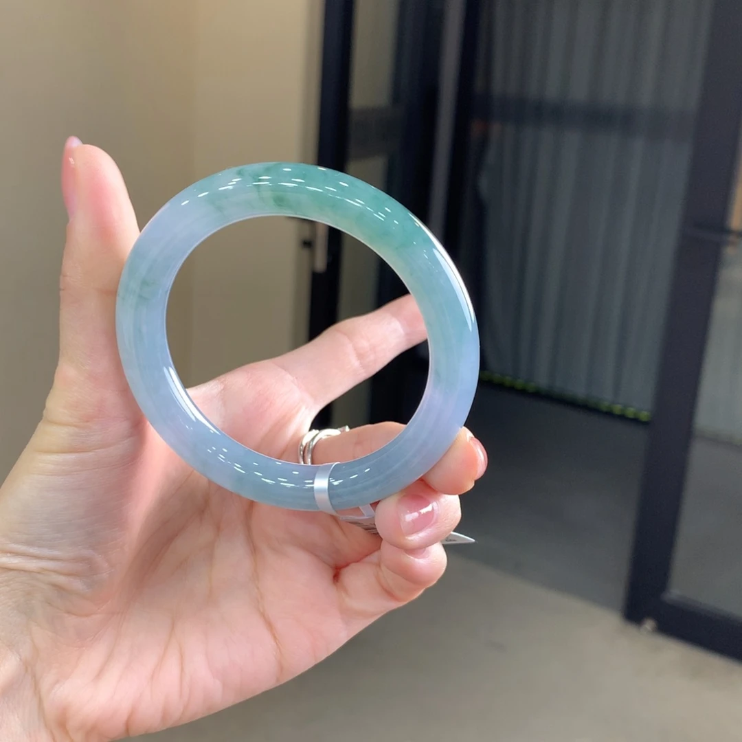 未镶嵌手镯翡翠不退不换