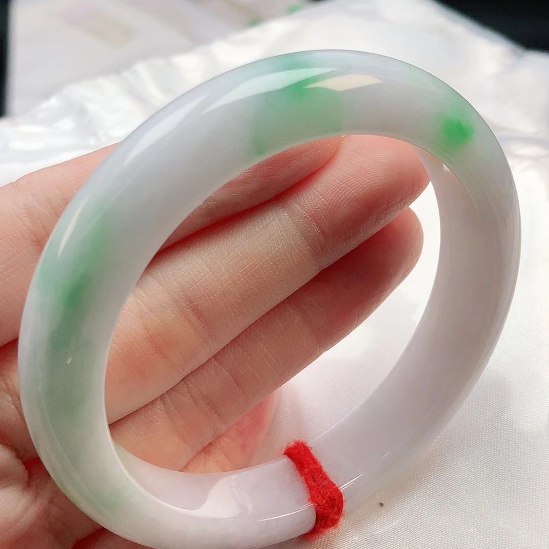 翡翠手镯未镶嵌57圈口882318